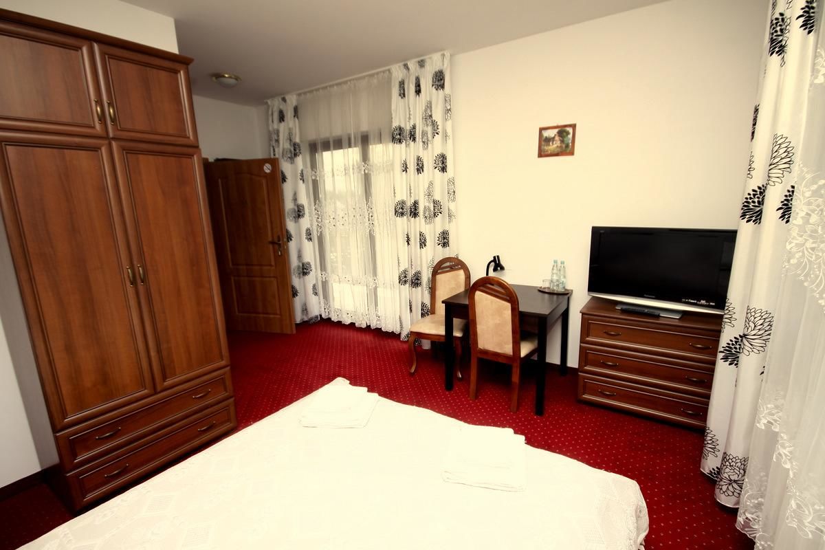 Отели типа «постель и завтрак» Pensjonat Korona Modrzyca-29